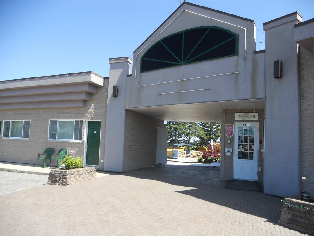 Motel Normandie Louiseville ภายนอก รูปภาพ