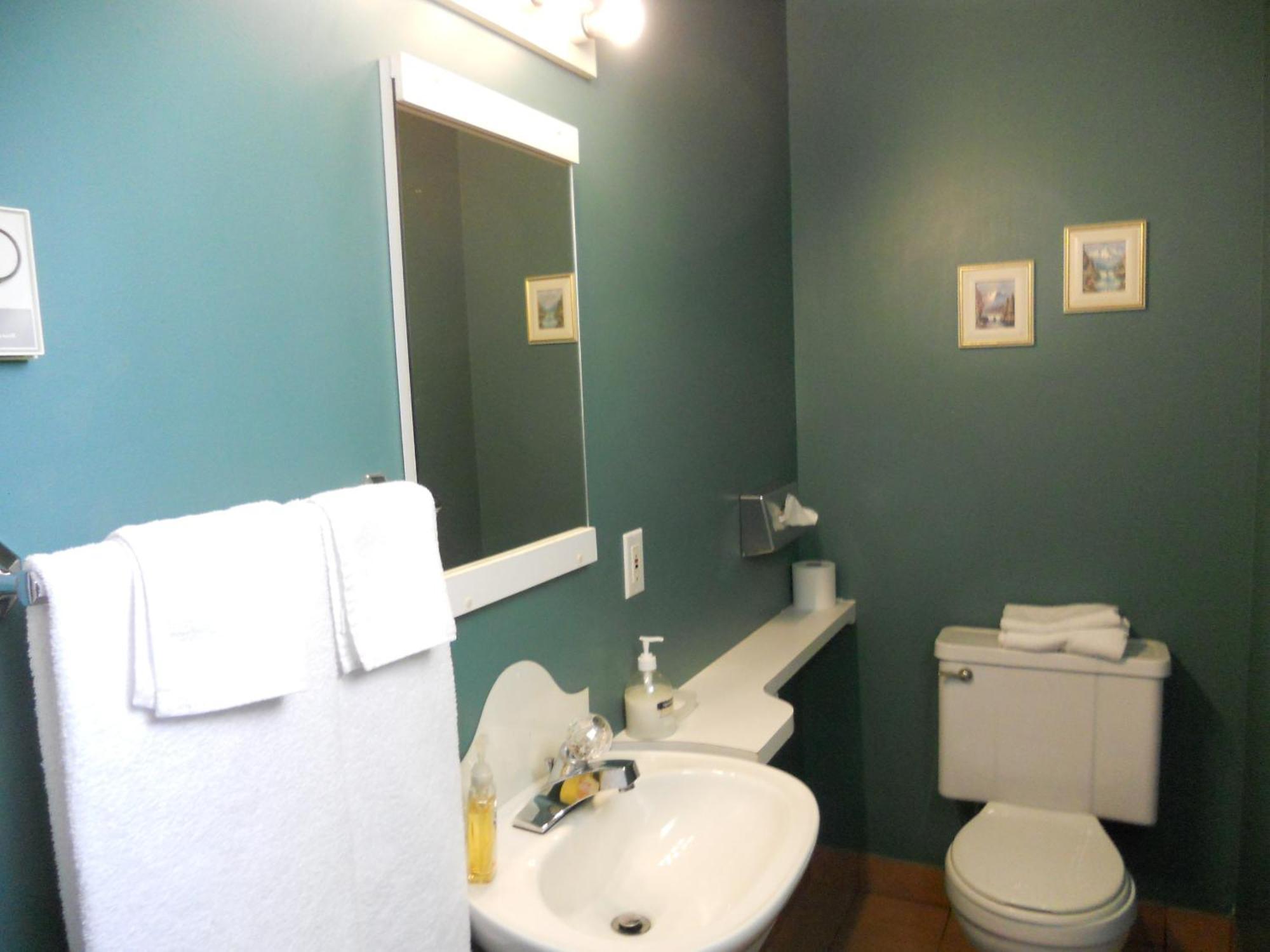 Motel Normandie Louiseville ภายนอก รูปภาพ