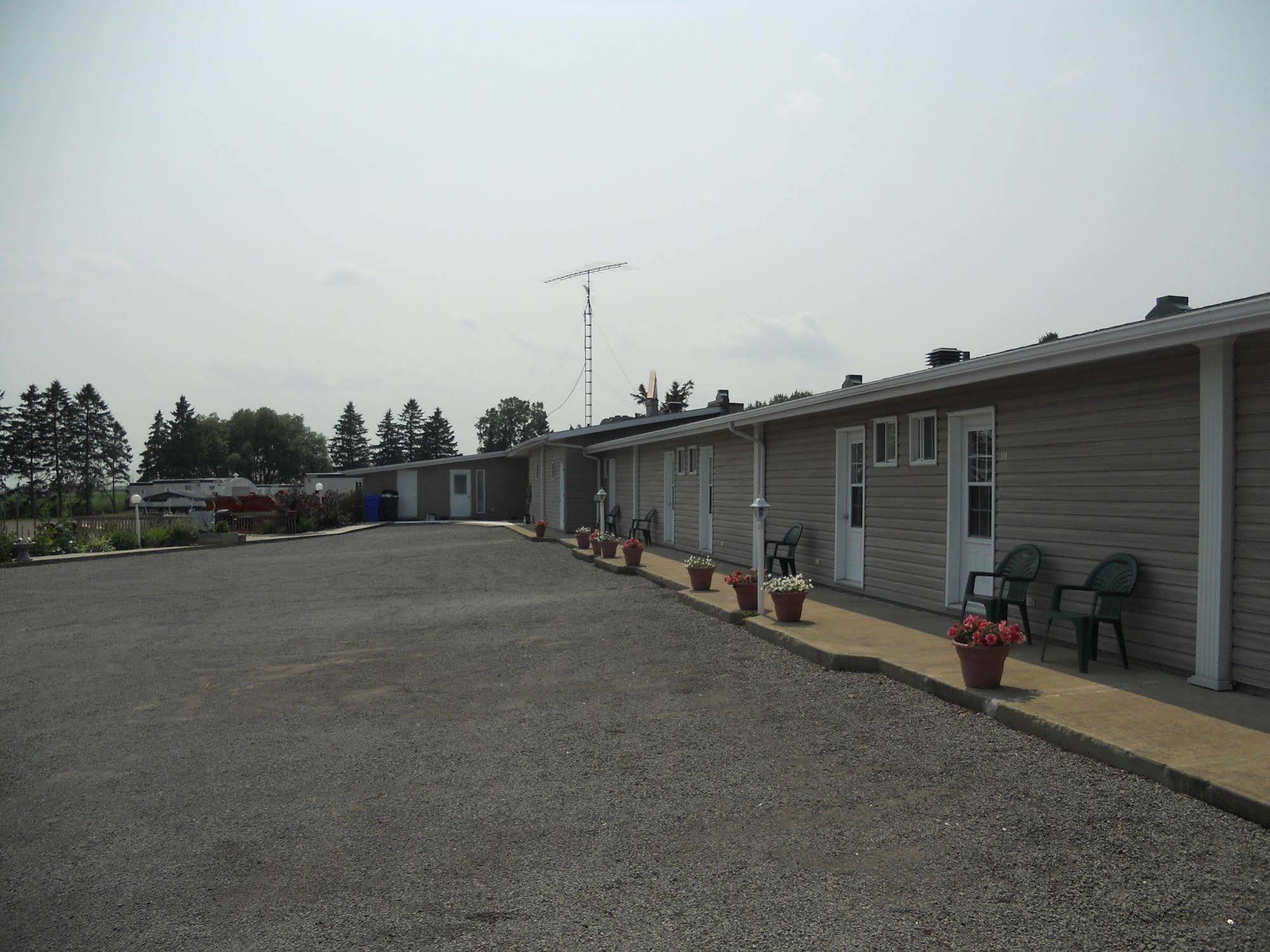 Motel Normandie Louiseville ภายนอก รูปภาพ